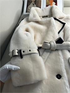 Шуба LORO PIANA 168005