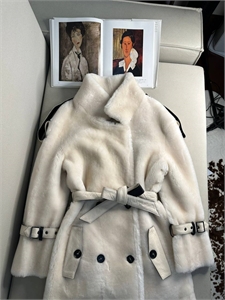 Шуба LORO PIANA 168005