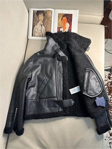 Дубленка PRADA 168019