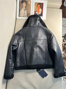 Дубленка PRADA 168019