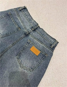 Джинсы  MAISON MARGIELA 168024