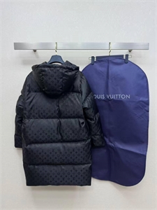 Куртка LOUIS VUITTON 168031