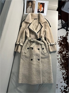 Шуба LORO PIANA 168061