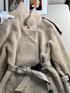 Шуба LORO PIANA 168061