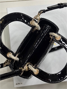 Сумка DIOR 168070