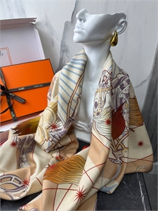 Платок HERMES 168166