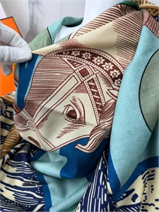 Платок HERMES 168172