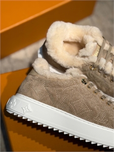 Кроссовки LOUIS VUITTON 168194