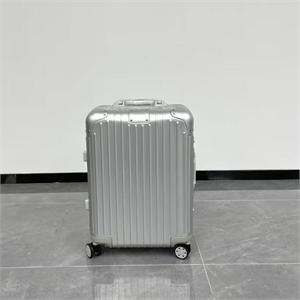 Чемодан RIMOWA 168336