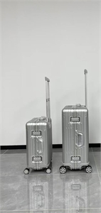 Чемодан RIMOWA 168336