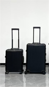 Чемодан RIMOWA 168337