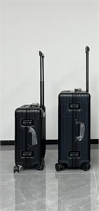 Чемодан RIMOWA 168337