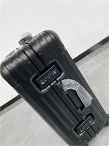 Чемодан RIMOWA 168337