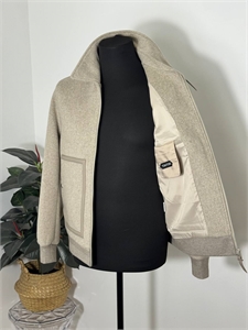 Куртка  TF 168354