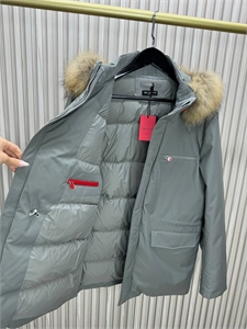 Куртка  пуховик KITON 168381