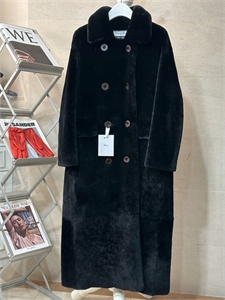 Шуба DIOR 168399