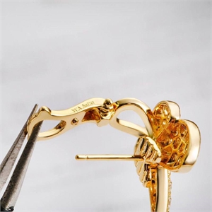 Серьги Van Cleef 168403