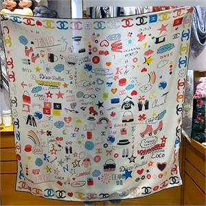 Платок CHANEL 168411