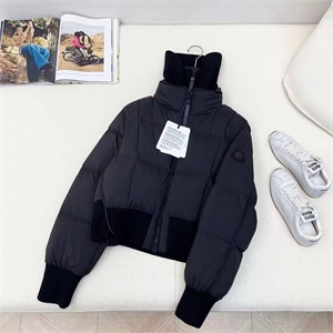 Куртка MONCLER 168421