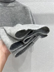 Кофта MIU MIU 168424