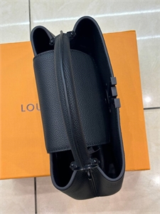 Сумка LOUIS VUITTON 168503