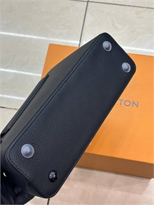 Сумка LOUIS VUITTON 168503