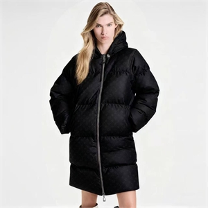 Пуховик LOUIS VUITTON 168554