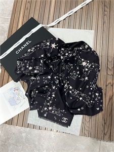 Платок CHANEL 168586