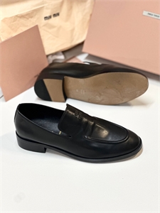 Лоферы MIU MIU 168661