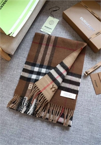 Шарф BURBERRY 100 % Кашемир 168681