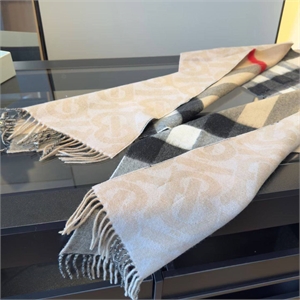 Шарф BURBERRY 100 % Кашемир 168683