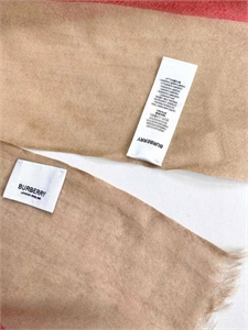 Шарф BURBERRY 100 % Кашемир 168685
