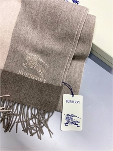 Шарф BURBERRY 100 % Кашемир 168690