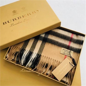 Шарф BURBERRY 100 % Кашемир 168694