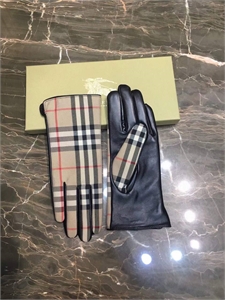 Перчатки BURBERRY 168702