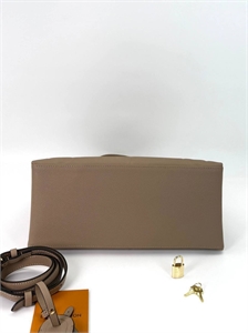 Сумка LOUIS VUITTON 168830