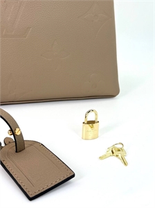 Сумка LOUIS VUITTON 168830