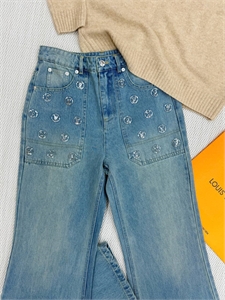 Джинсы LOUIS VUITTON 168833