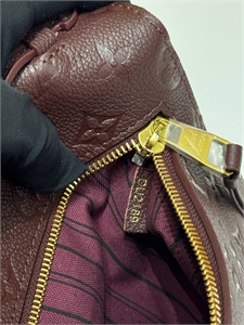 Сумка LOUIS VUITTON 168918