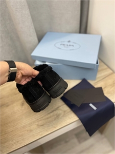 Ботинки PRADA 169000
