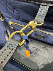 Сумка LOUIS VUITTON 169065