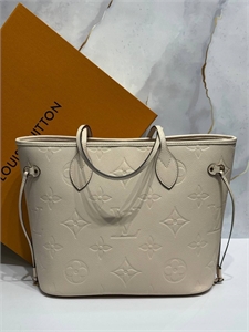 Сумка LOUIS VUITTON 169077