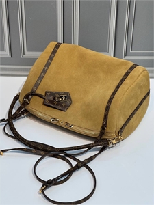 Сумка LOUIS VUITTON 169339