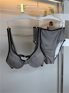 Купальник CHANEL 169402