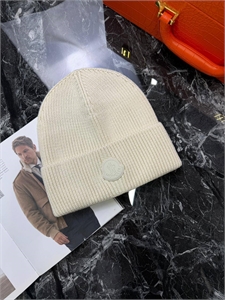 Шапка MONCLER 169647