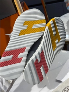 Кроссовки HERMES 169700