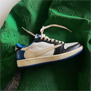 Кроссовки NIKE 169748