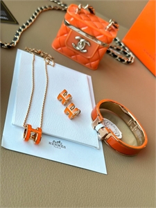 Сотуар сумочка CHANEL 169766