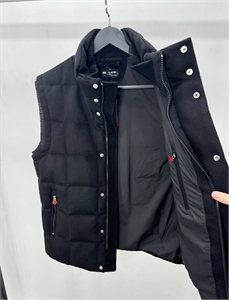 Кашемировый жилет KITON 169779
