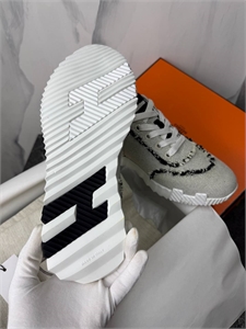 Кроссовки HERMES 170091